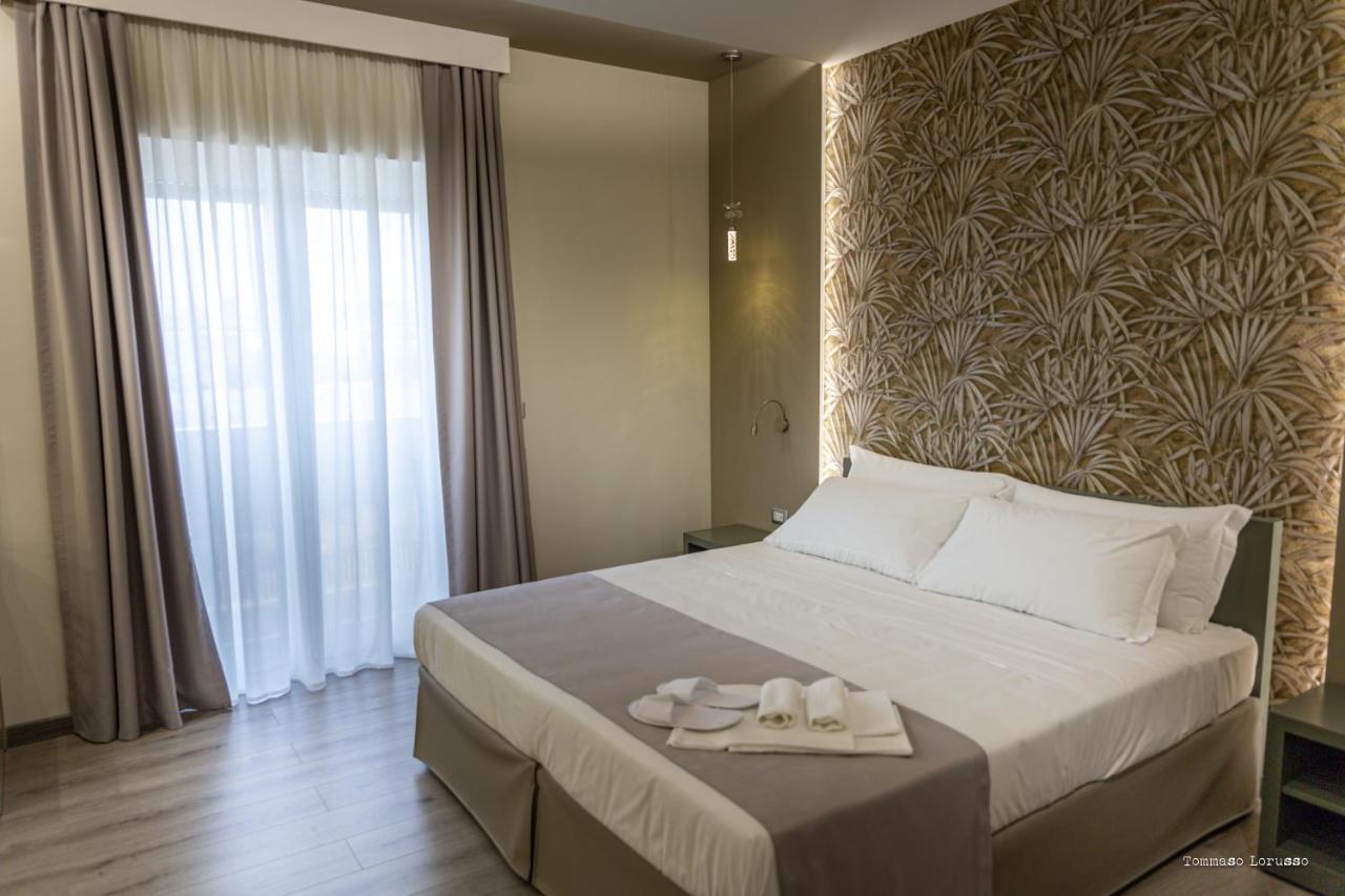 Holygold Suite **** Trinitapoli Esterno foto